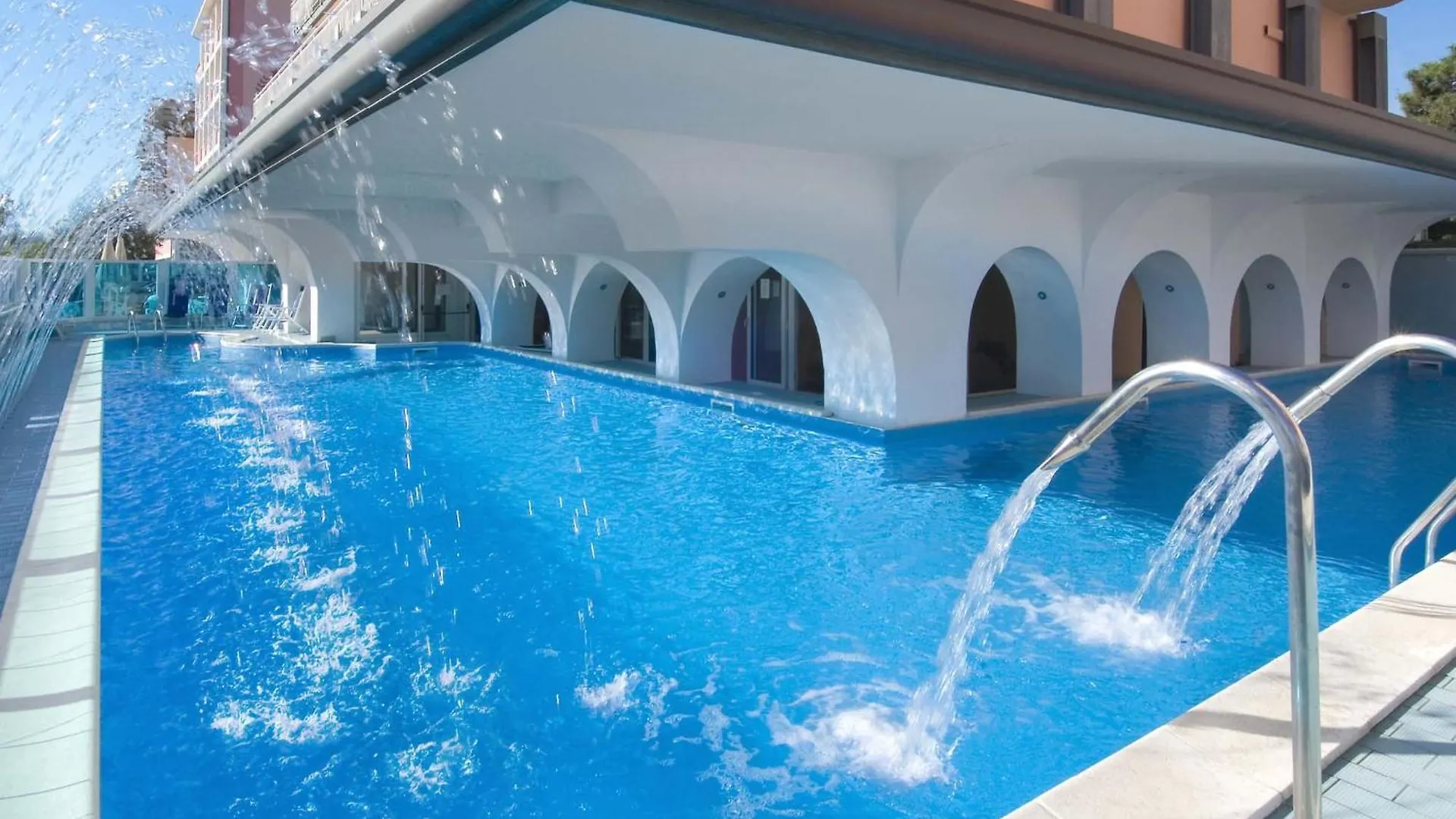 Hotel Dea Μιλάνο Μαριτίμα